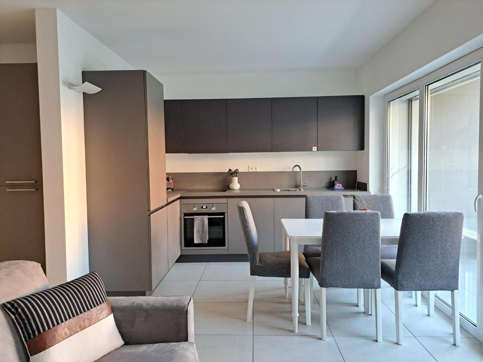 Urban Residence By Quokka 360 - Modern Apartments In Lugano Exterior foto